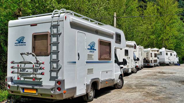  Áreas de autocaravanas en Sud Vienne Poitou