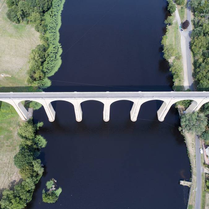 Viaduc de L'Isle Jourdain Le Vigeant en Sud Vienne Poitou